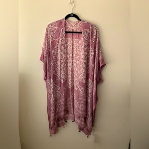 ☀️Geometric kimono NWT
